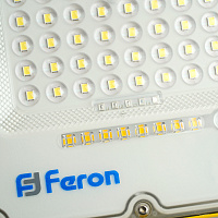 Светодиодный прожектор Feron LL-950 переносной с зарядным устройством IP66 30W 6400K артикул 48675 Светодиодный прожектор Feron LL-950 переносной с зарядным устройством IP66 30W 6400K артикул 48675